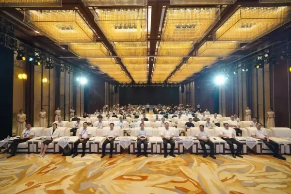 tsingyan-electronics-forms-strategic-cooperation-with-huayi-qingchuang-5.jpg tsingyan-electronics-forms-strategic-cooperation-with-huayi-qingchuang-5.jpg